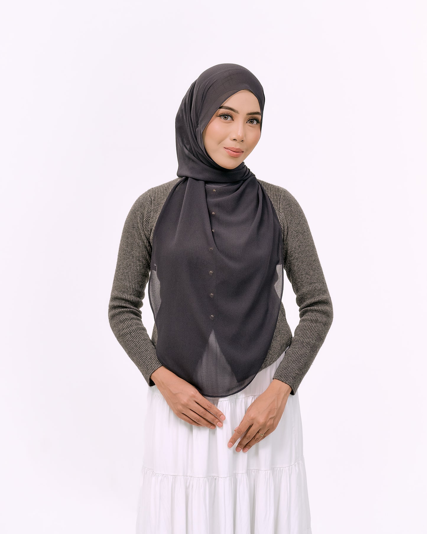 YARA IN DARK GREY