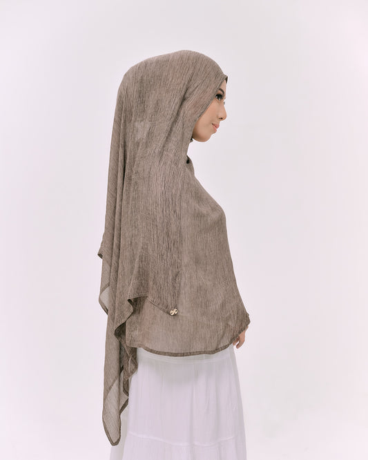 DREAMY IN STONE