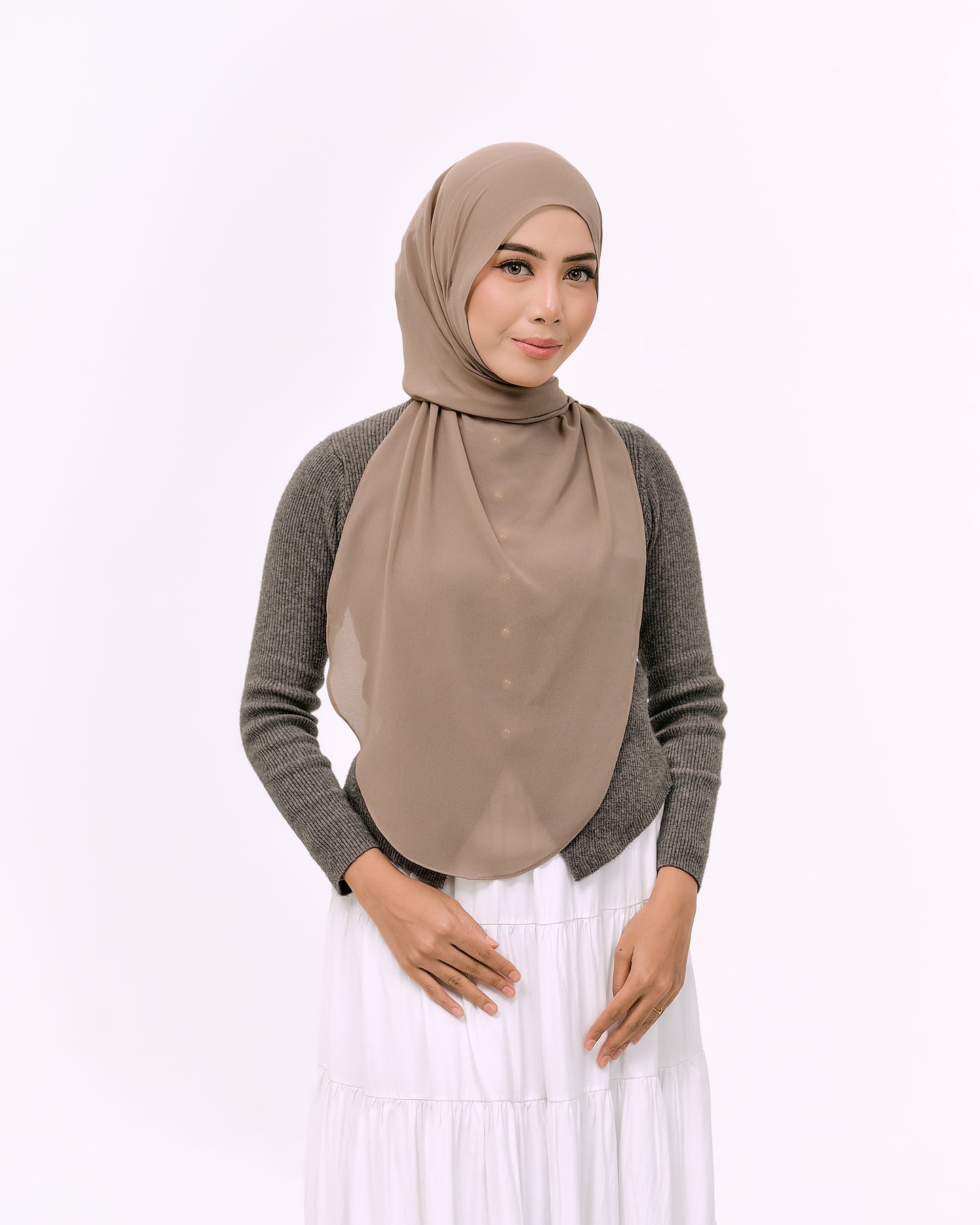 YARA IN BROWNBEAR