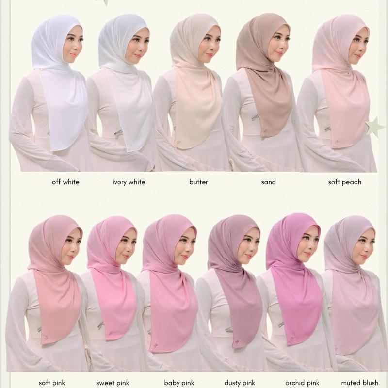 CLAIA HOODIE SHAWL