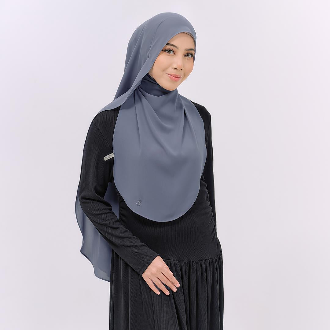 LOVA HOODIE SHAWL