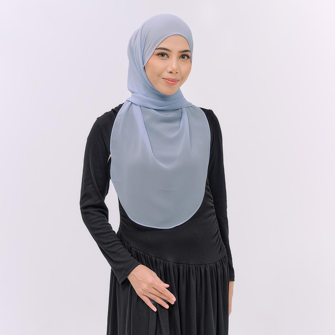 YARA HOODIE SHAWL