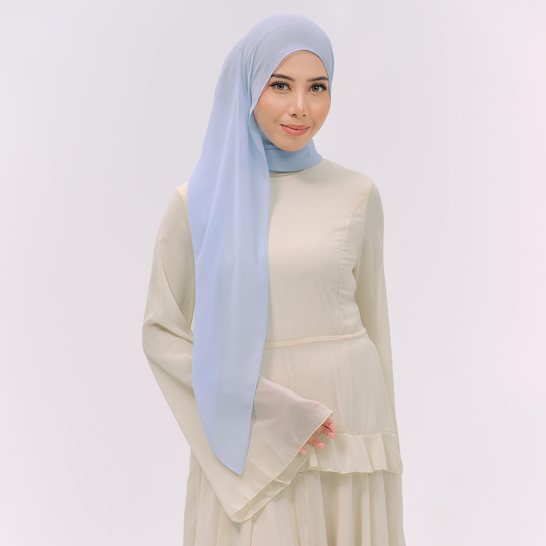 CLARA HOODIE SHAWL