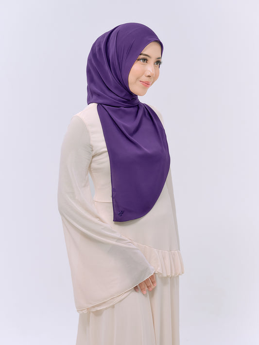 CLAIA IN VIOLET