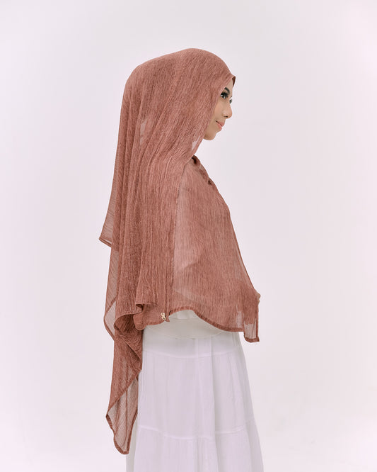 DREAMY IN CLAYROSE