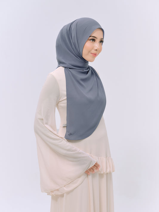 CLAIA IN DUSTY BLUE