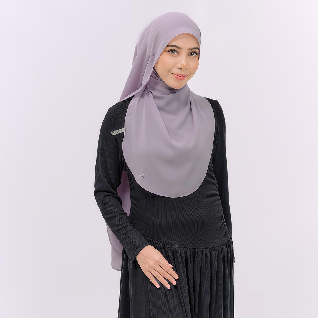 LOVA HOODIE SHAWL