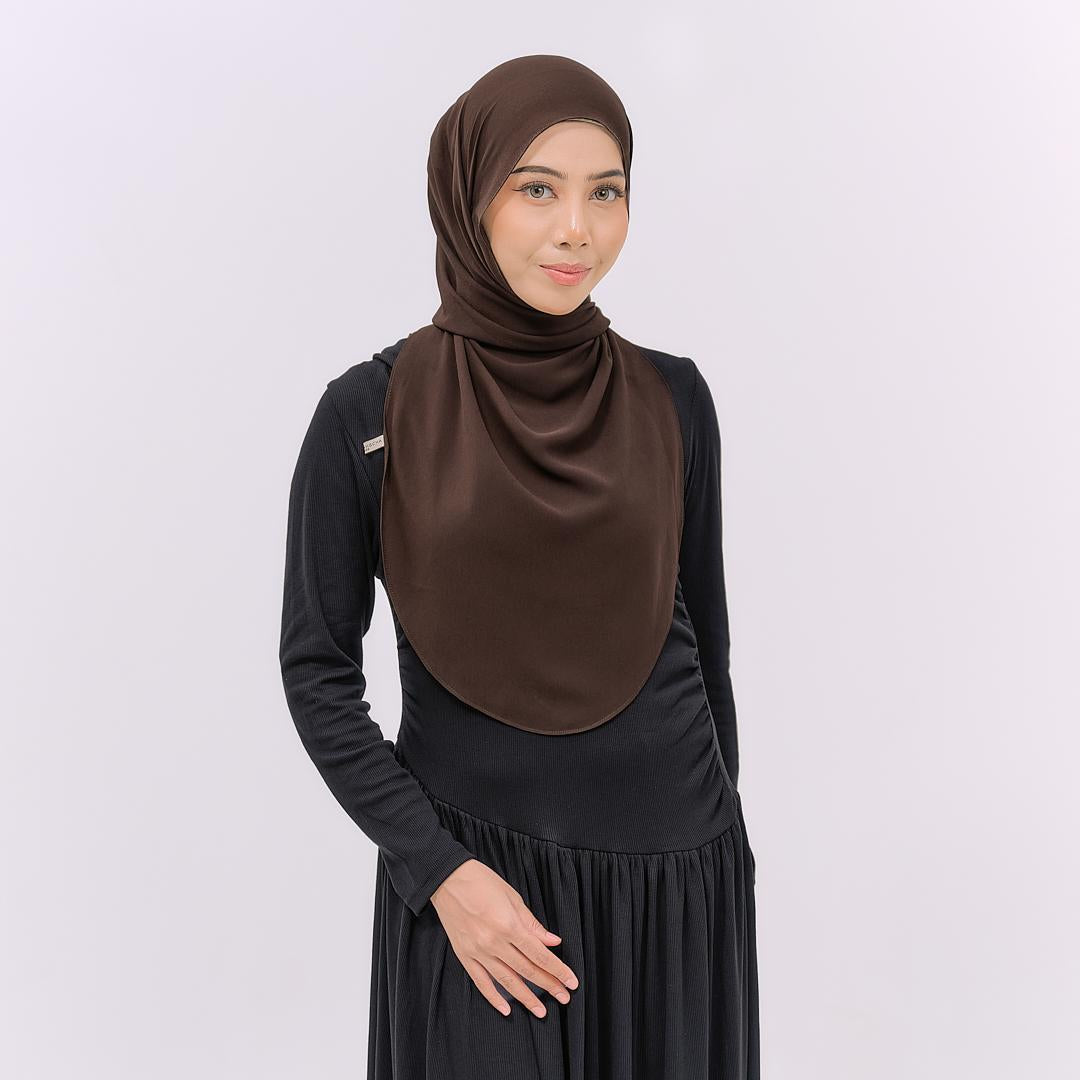 YARA HOODIE SHAWL