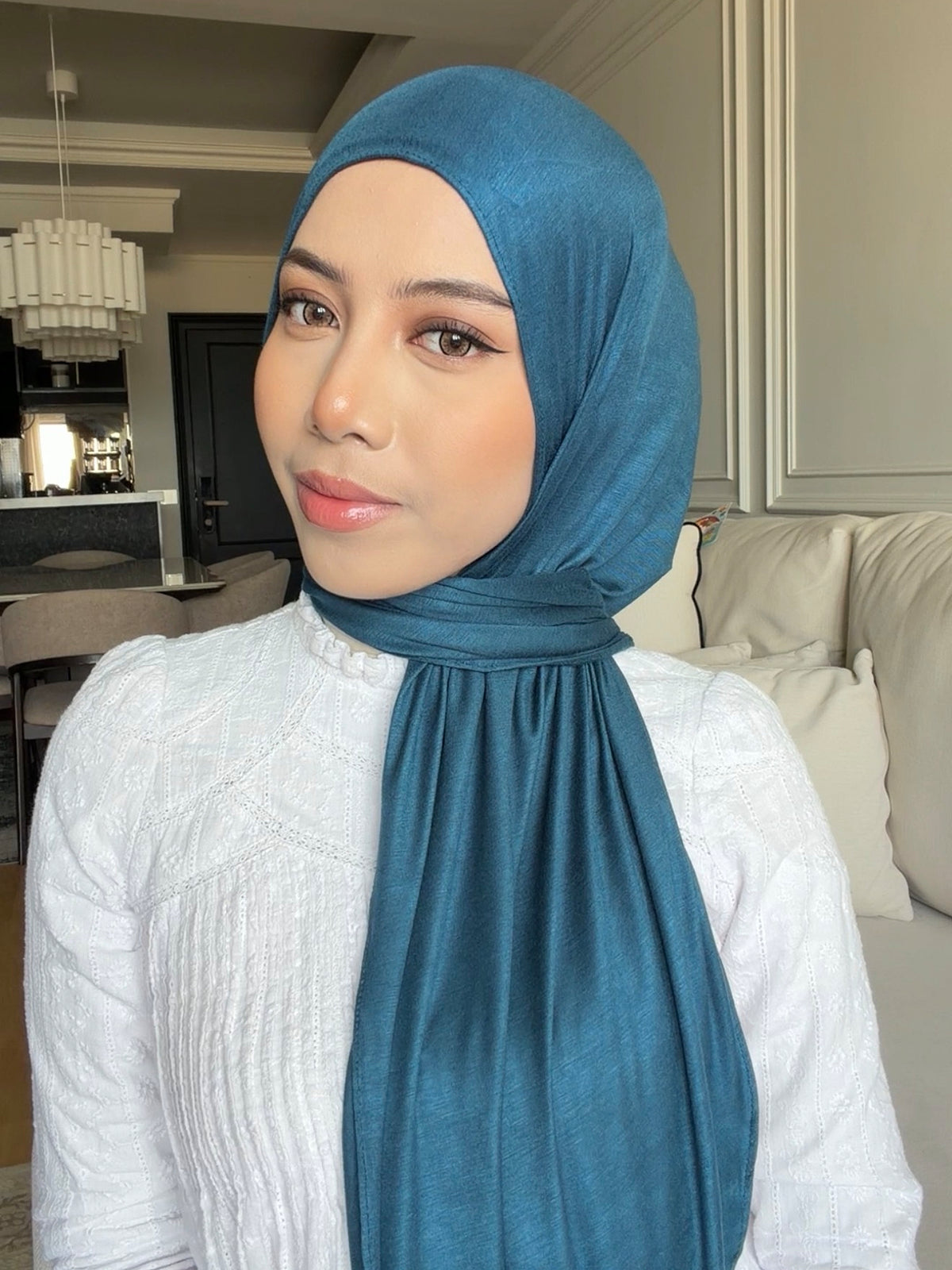 NEYA IN TEAL BLUE