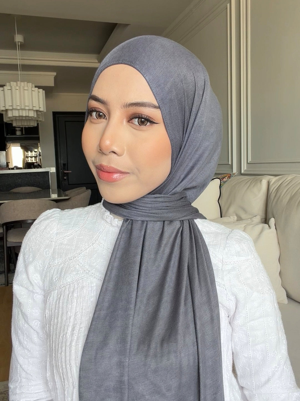 NEYA IN STONEGREY