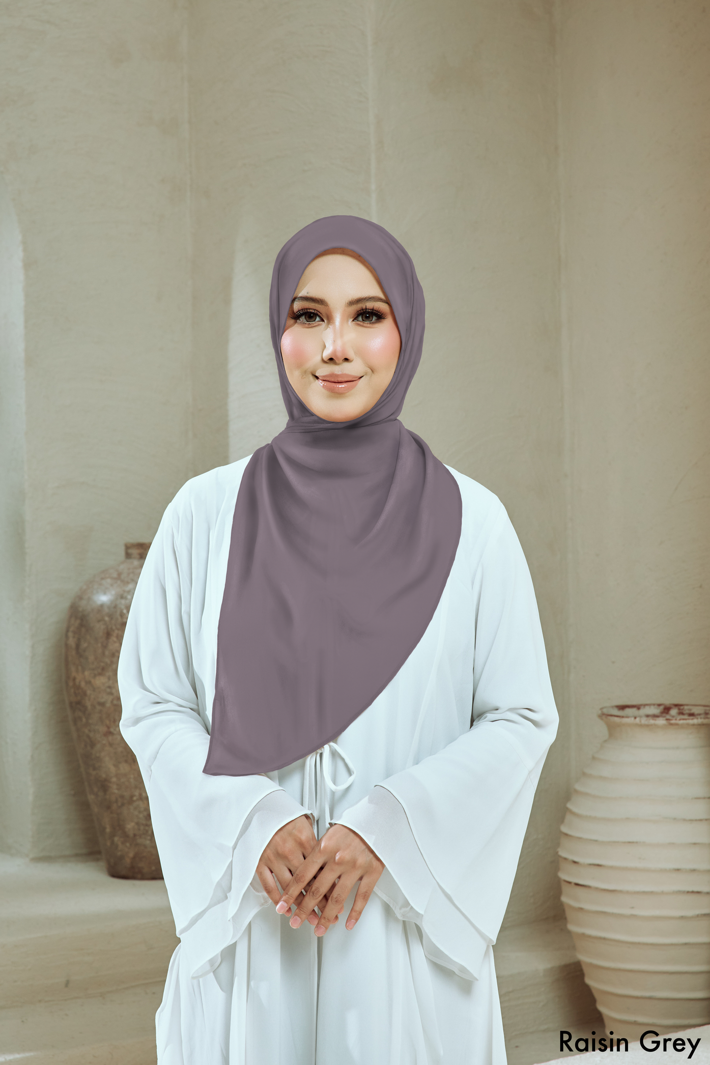 CLARA IN RAISIN GREY