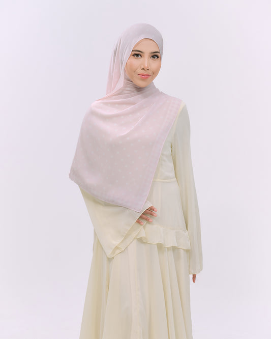 POLKAPLAID IN SOFT PINK