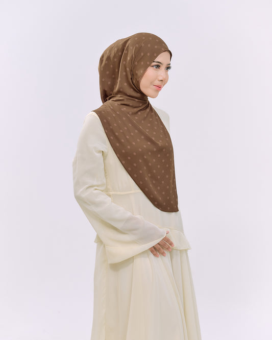 HOODIEDOTS IN BROWN