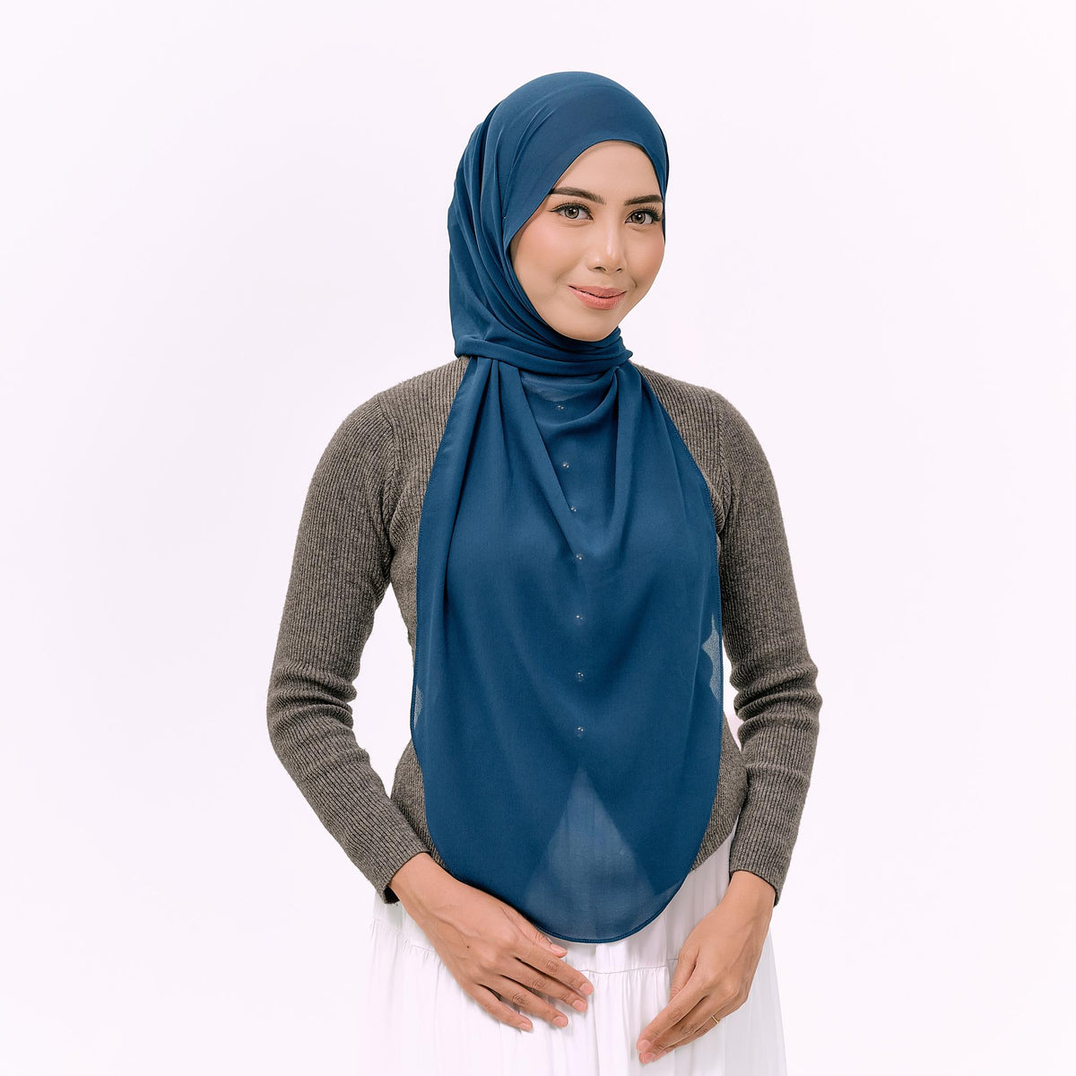 YARA HOODIE SHAWL