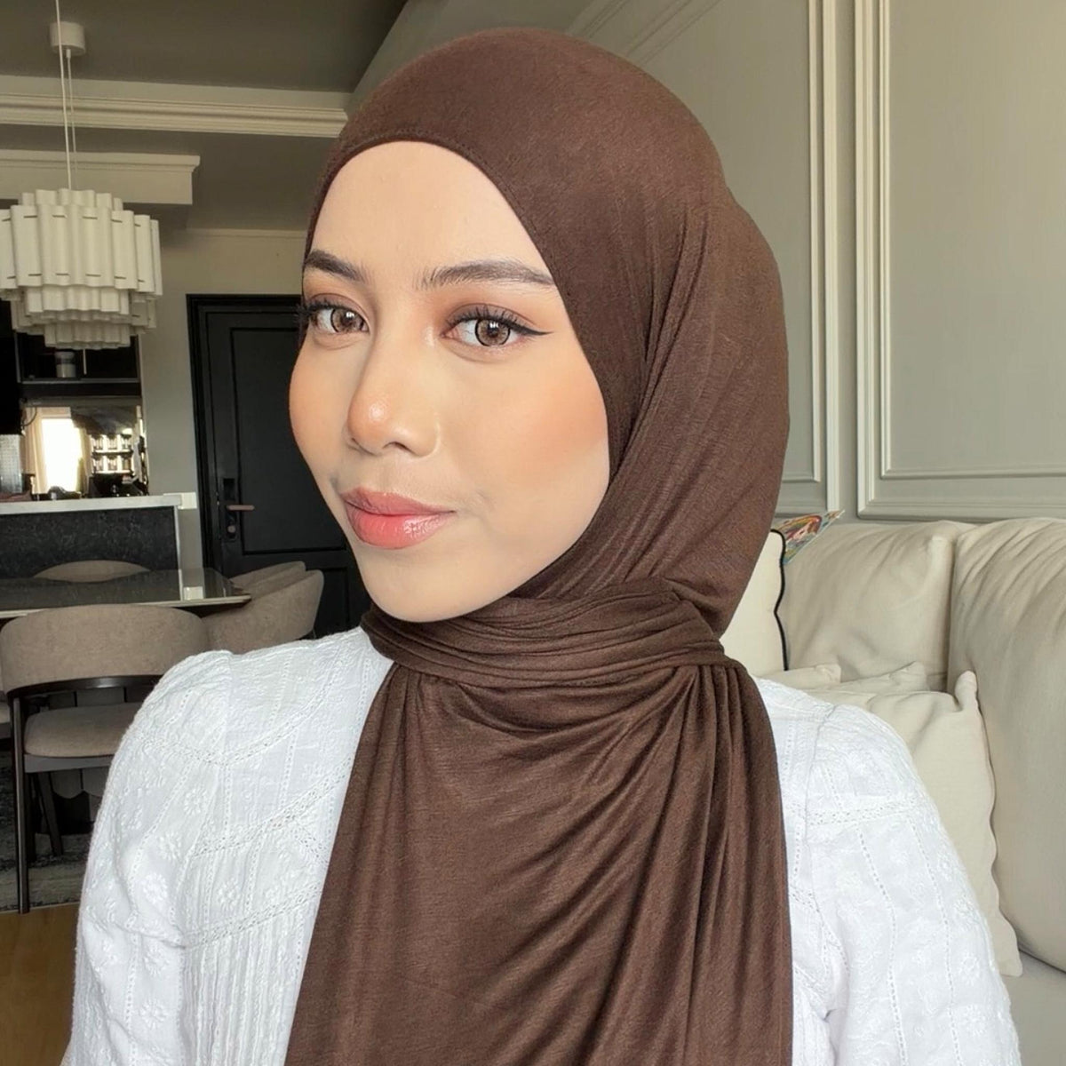 NEYA HOODIE SHAWL
