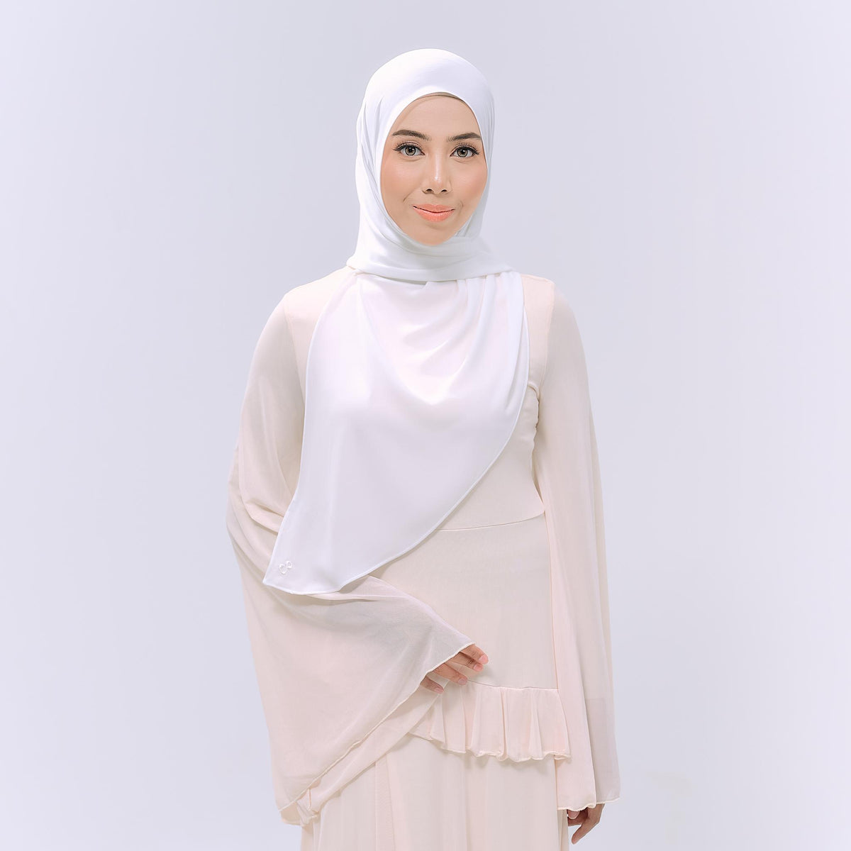 CLAIA HOODIE SHAWL