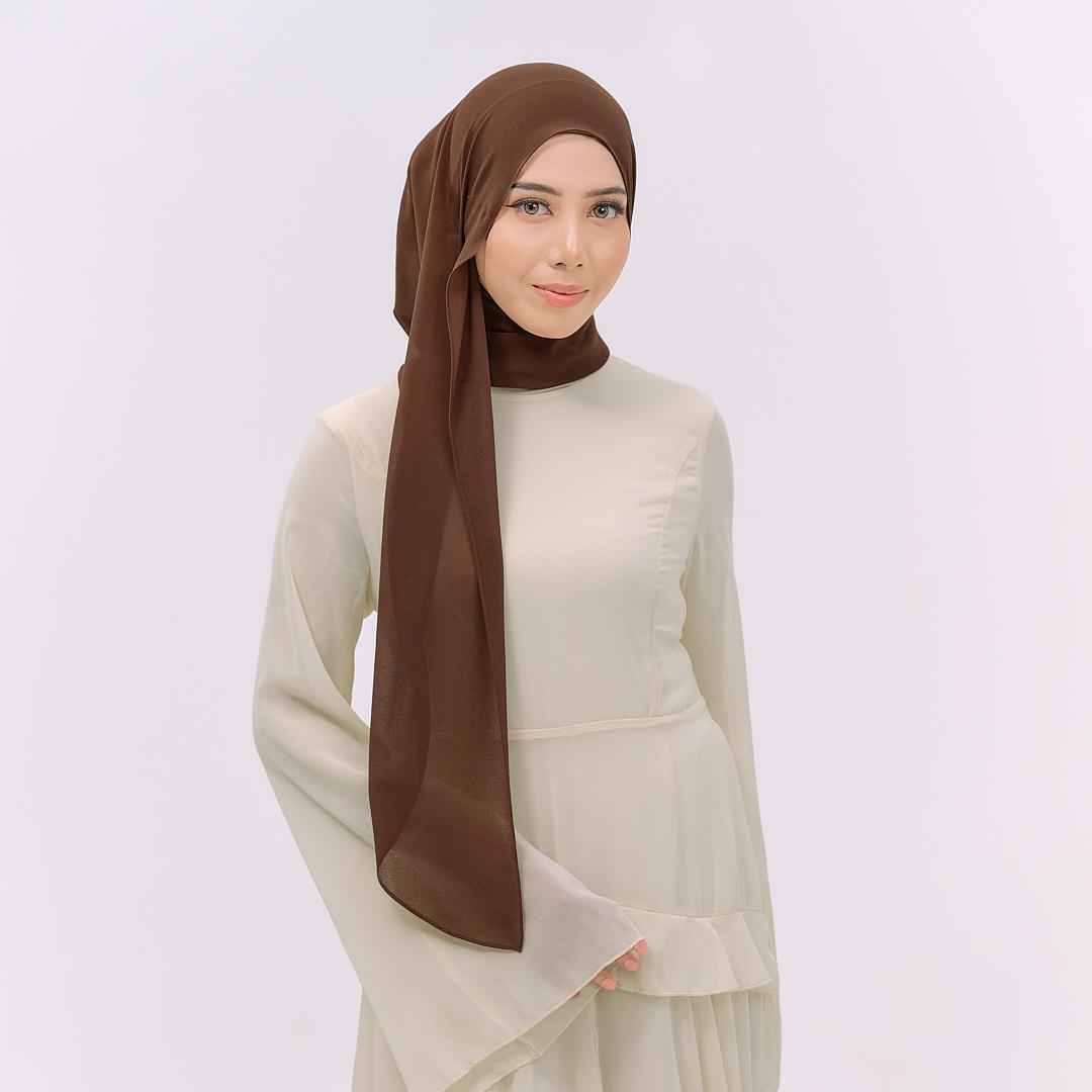 CLARA HOODIE SHAWL