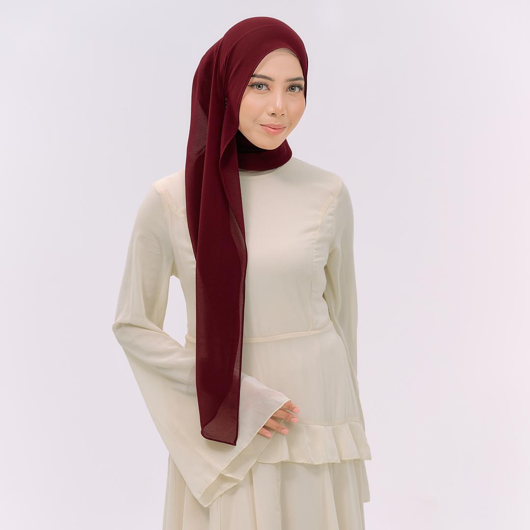CLARA HOODIE SHAWL