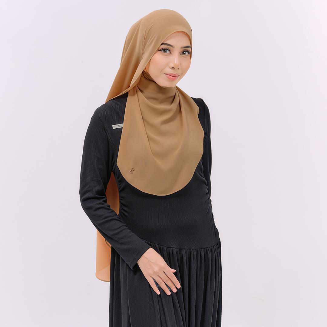 LOVA HOODIE SHAWL