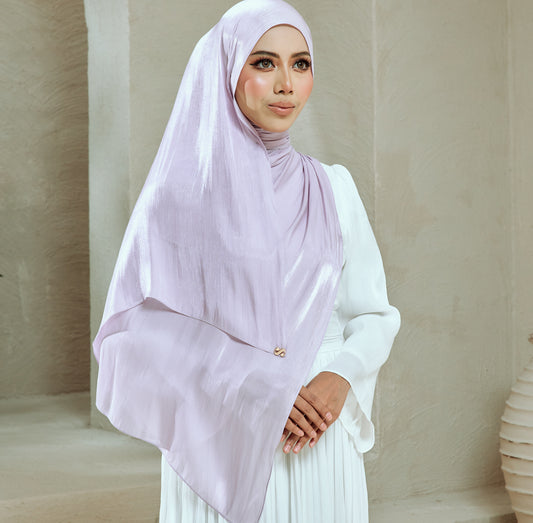 SERI IN LILAC