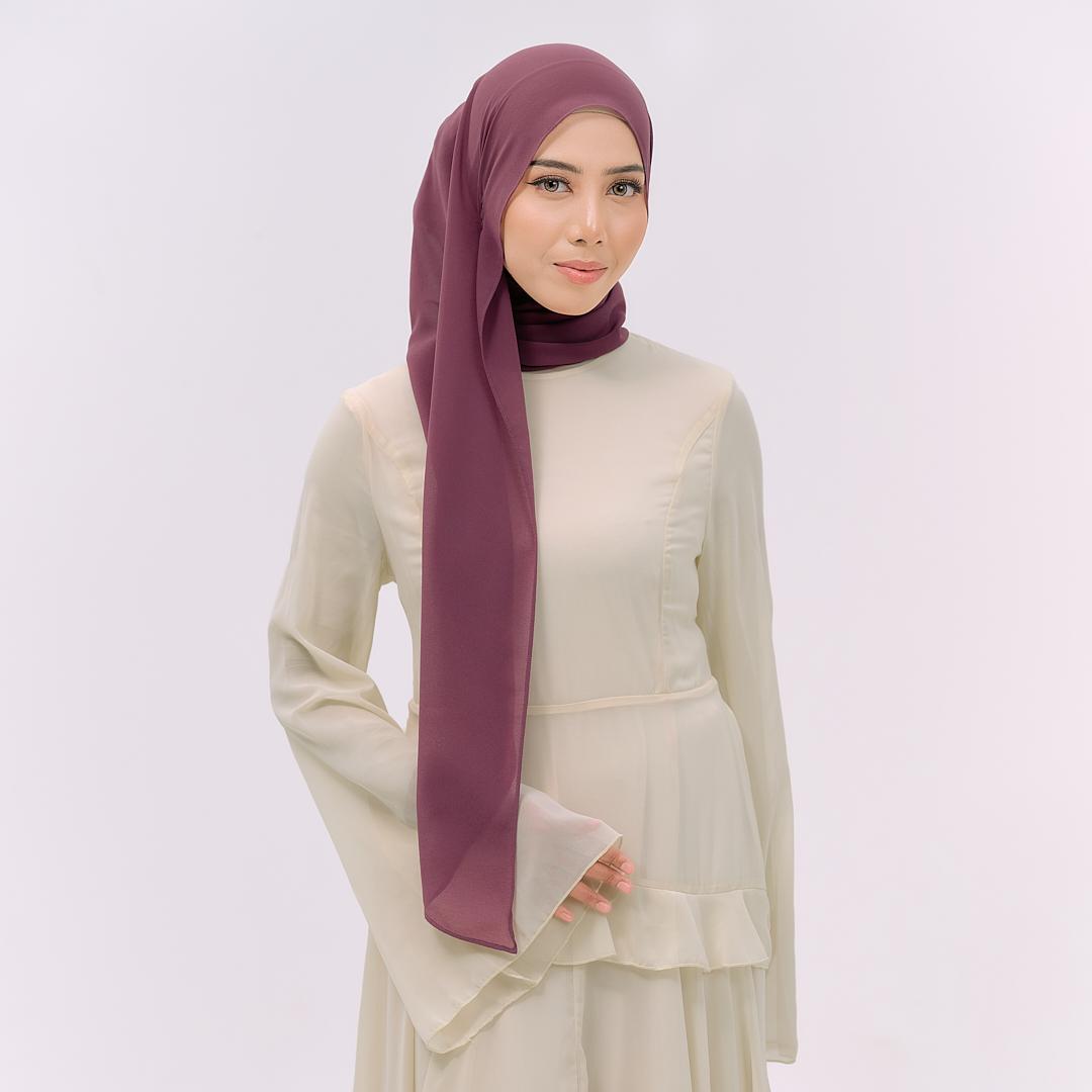 CLARA HOODIE SHAWL