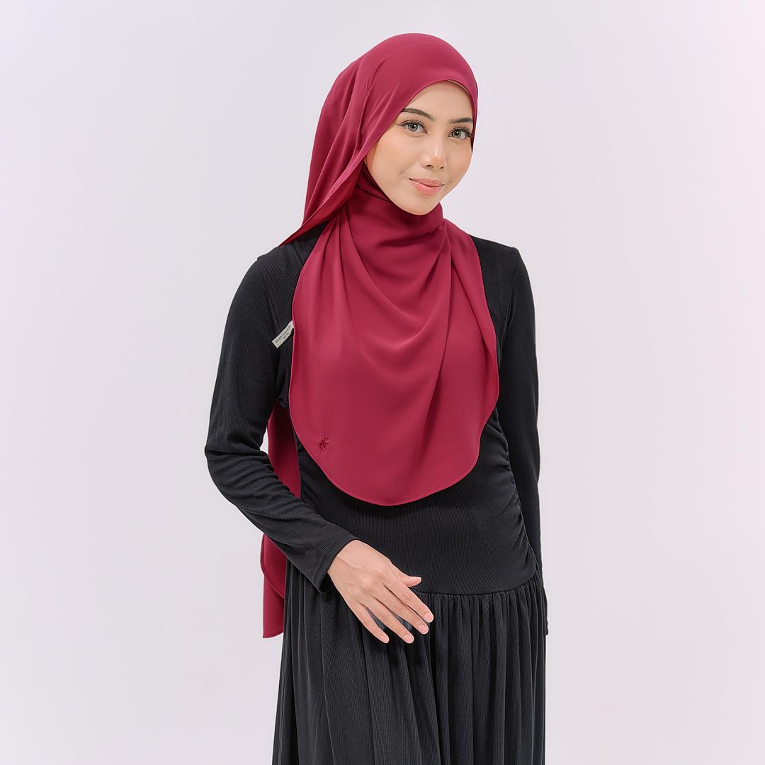 LOVA HOODIE SHAWL