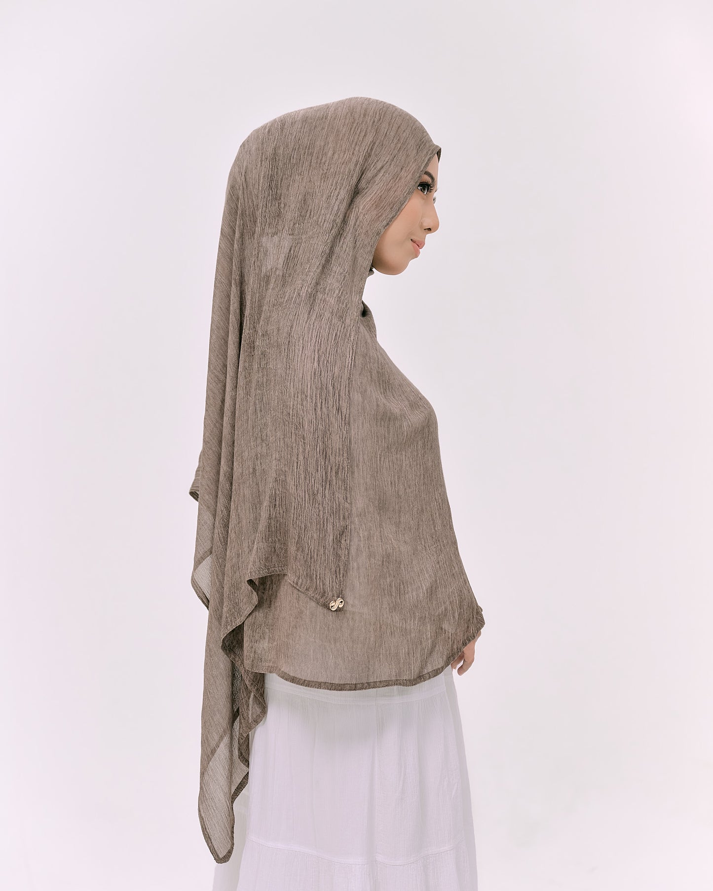 DREAMY IN STONE