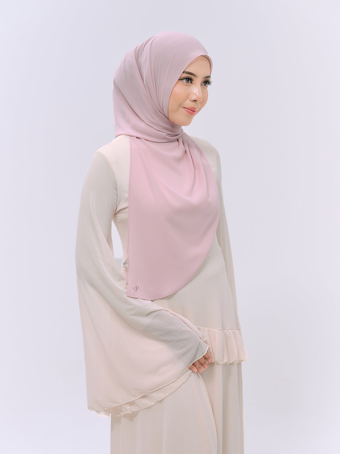 CLAIA IN MUTED BLUSH