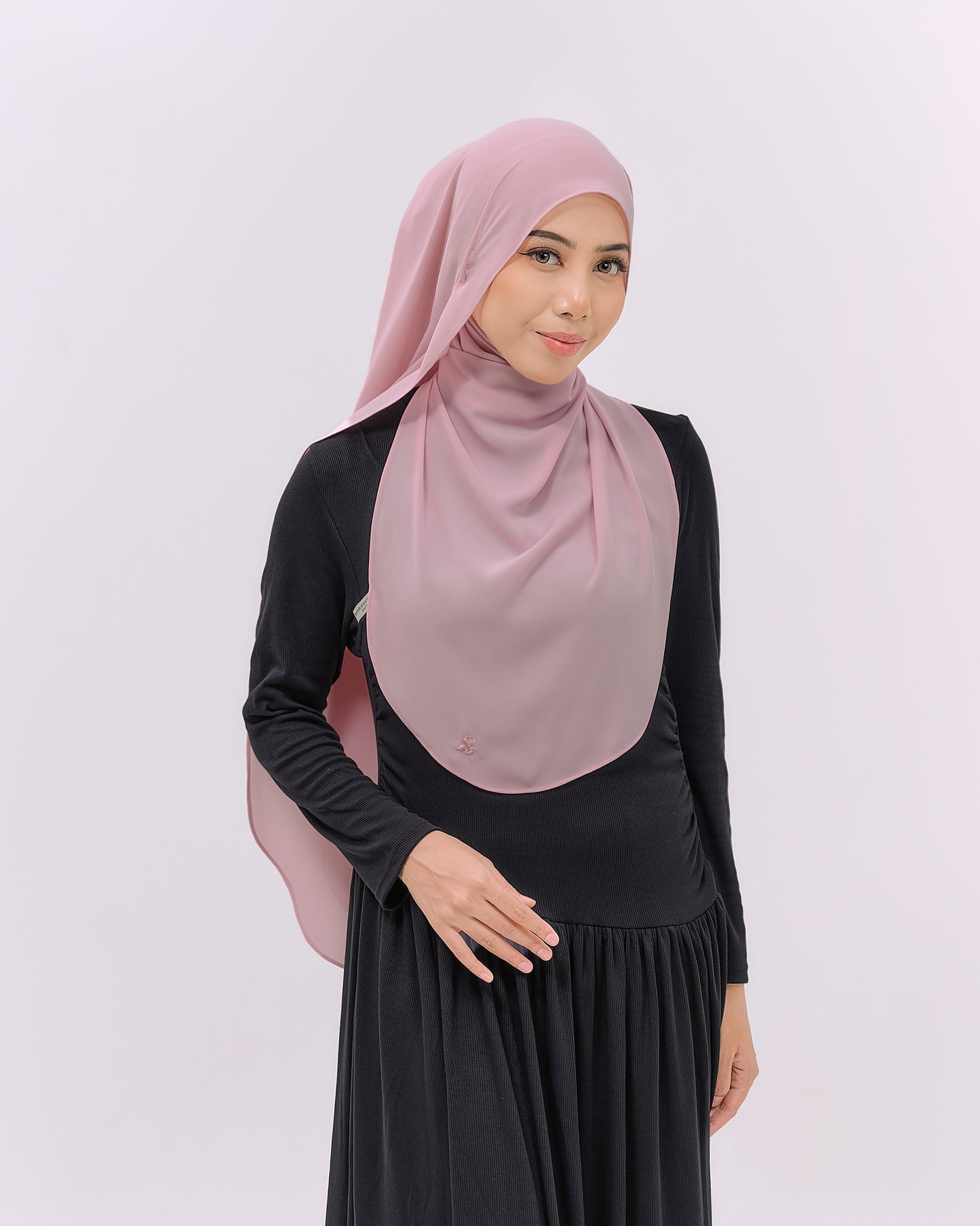 LOVA IN MUTED BLUSH