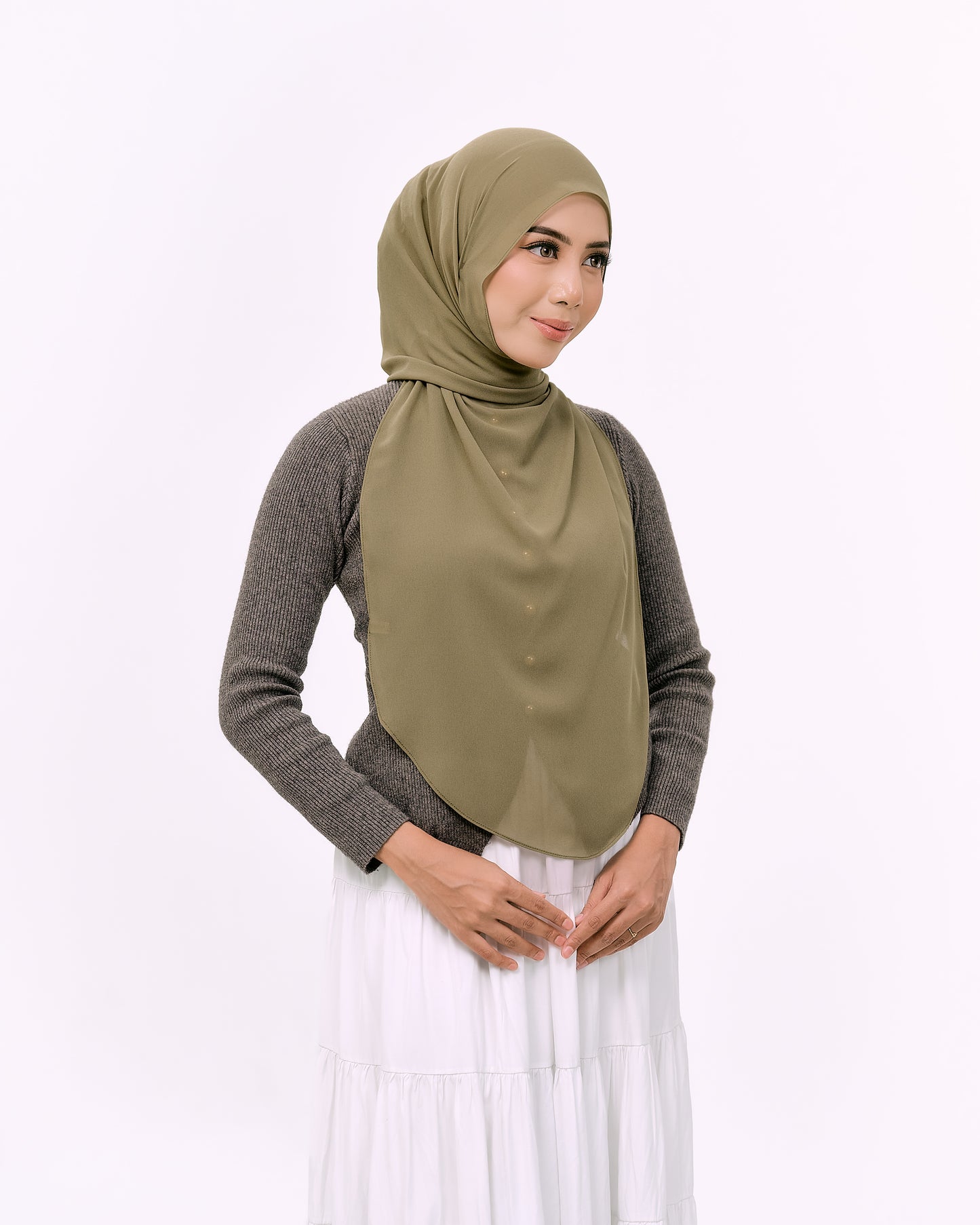 YARA IN MATCHA DUST