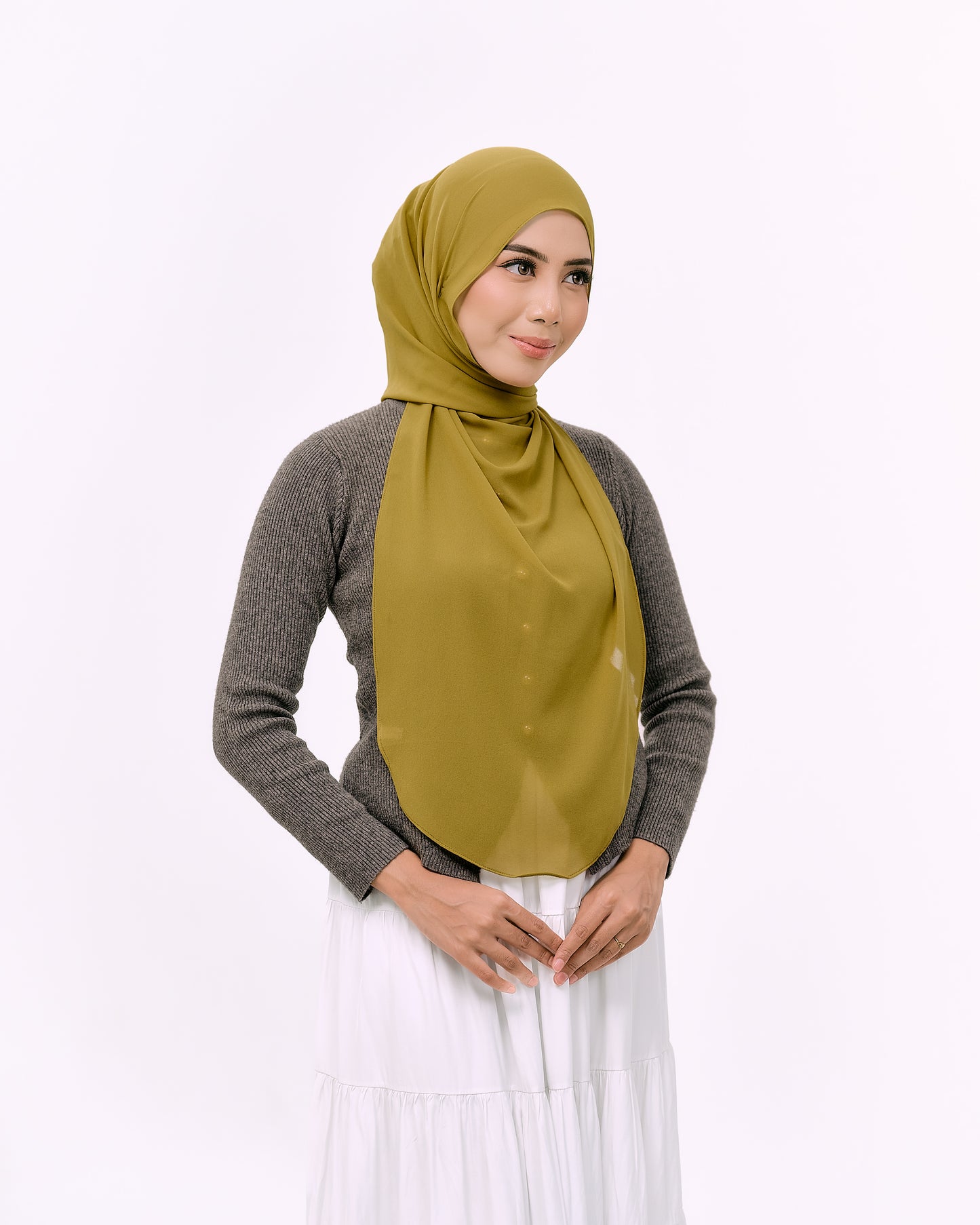YARA IN GOLDEN OLIVE