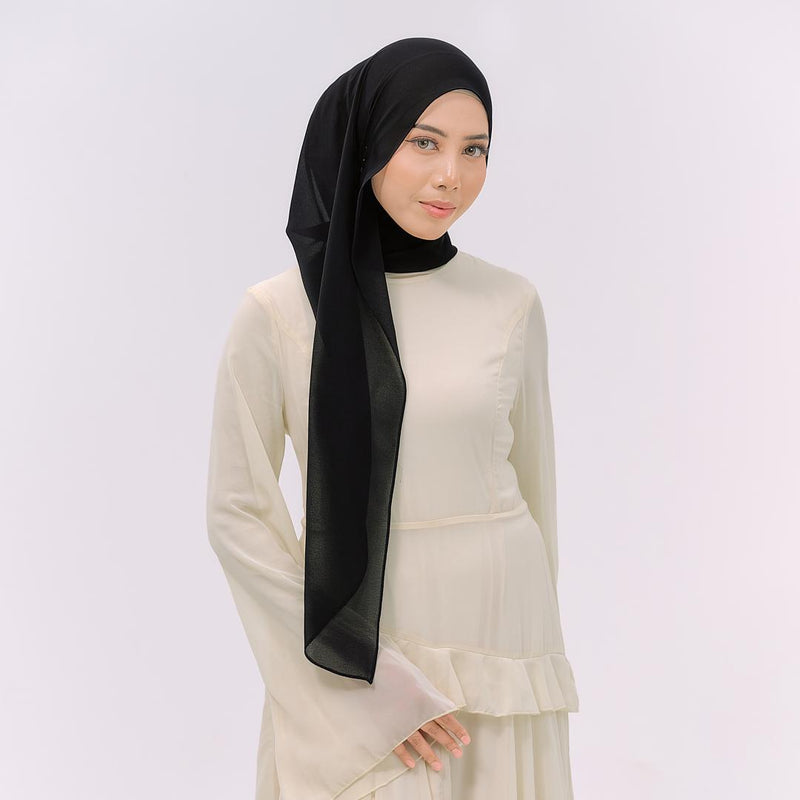 Clara Hoodie Shawl