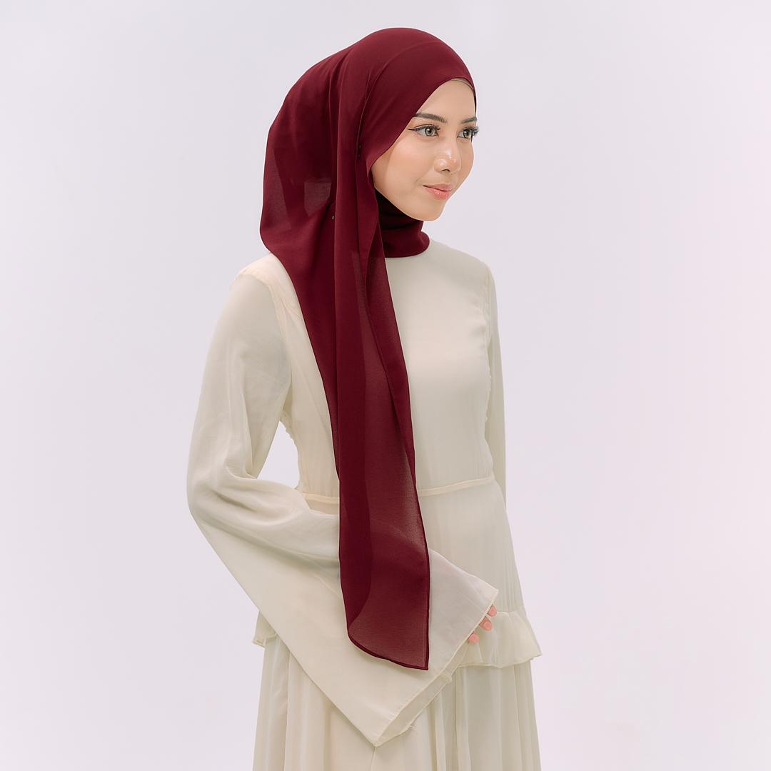 CLARA HOODIE SHAWL