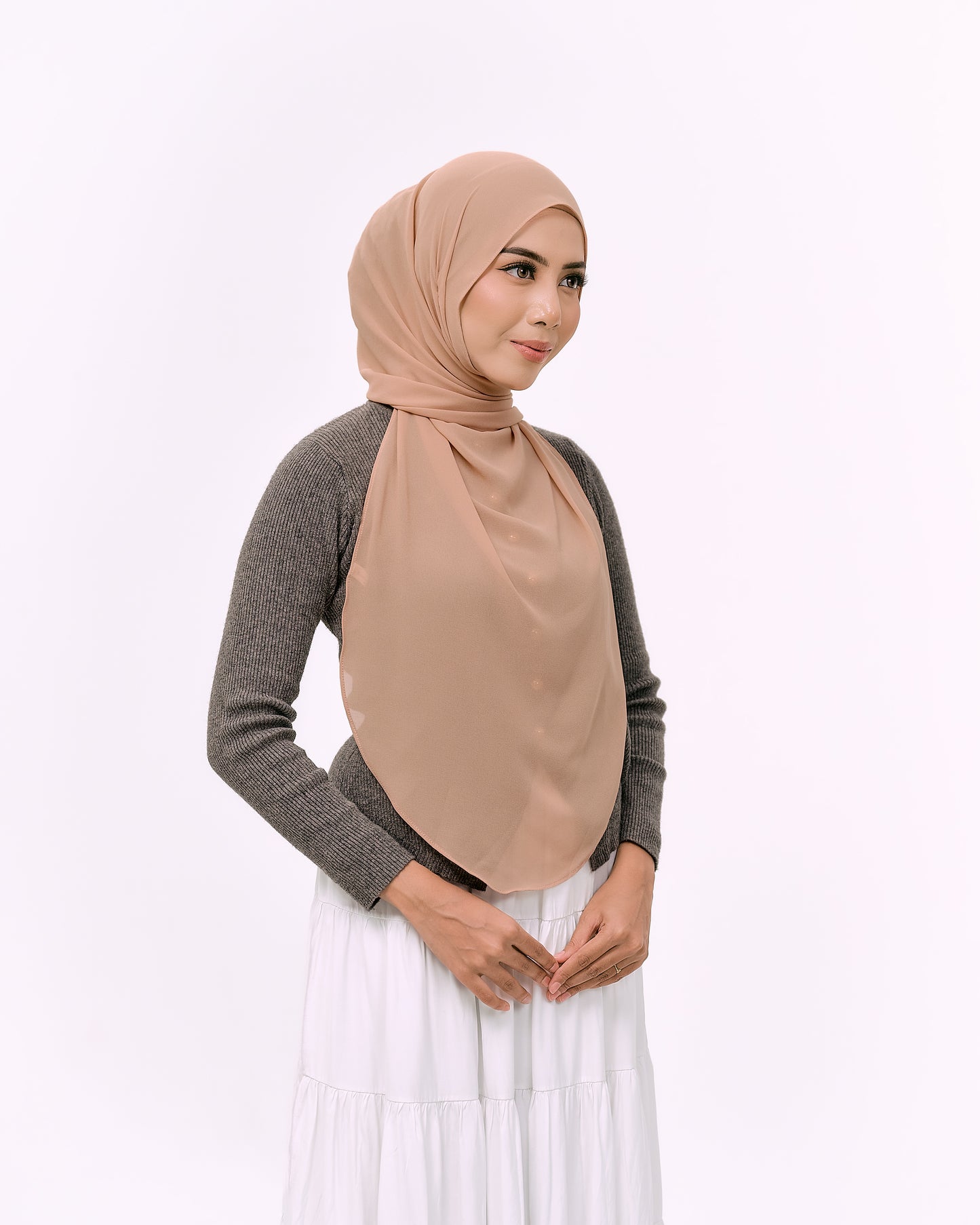 YARA IN CARAMEL