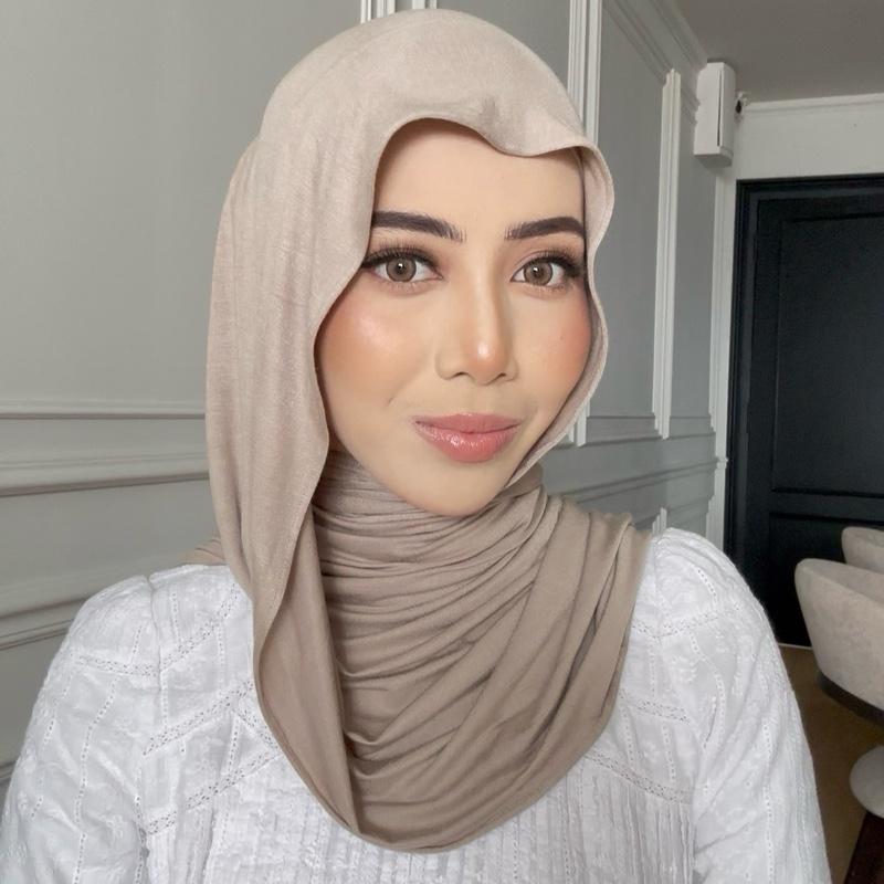 FREYA JERSEY HOODIE SHAWL (2M ENDCURVE)