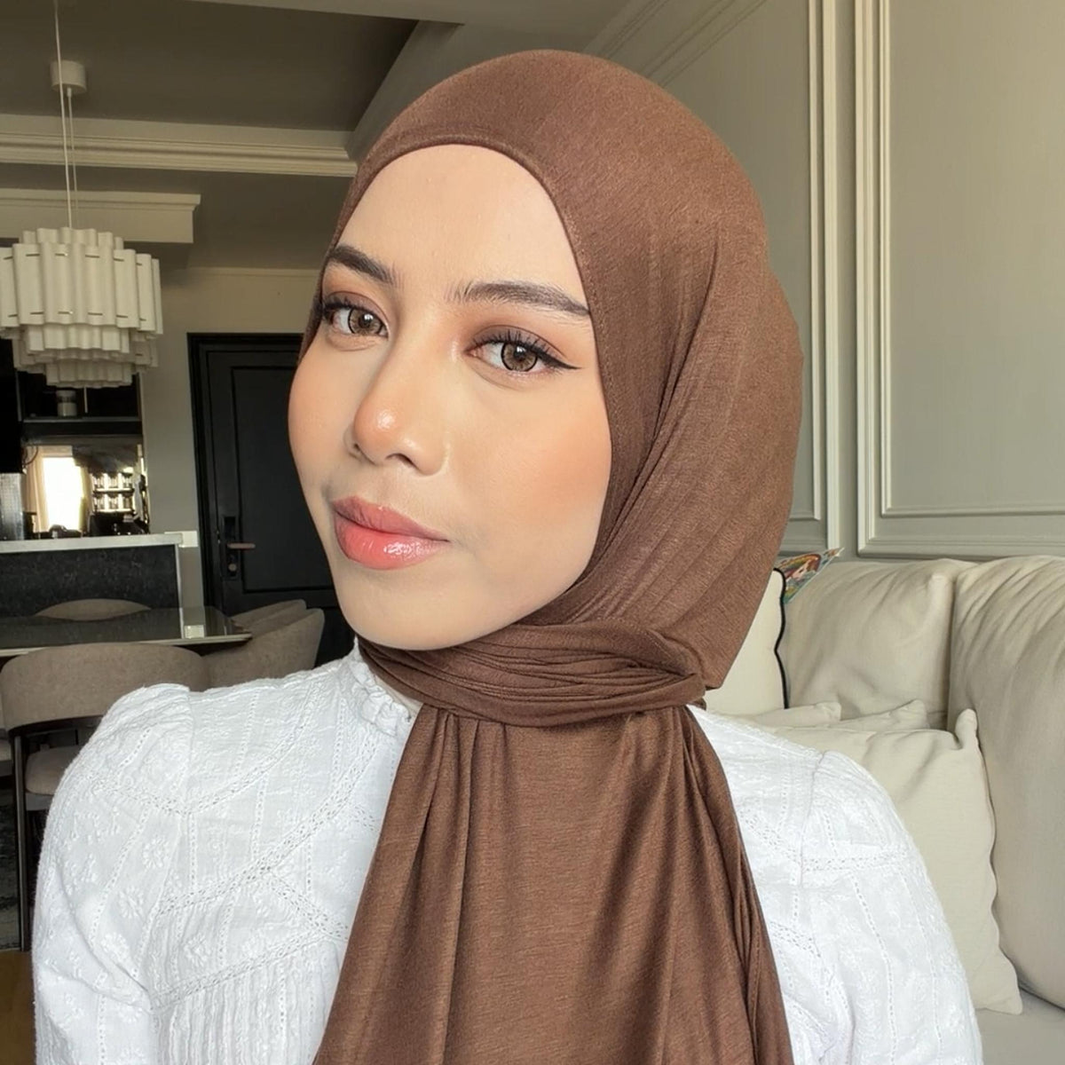 NEYA HOODIE SHAWL