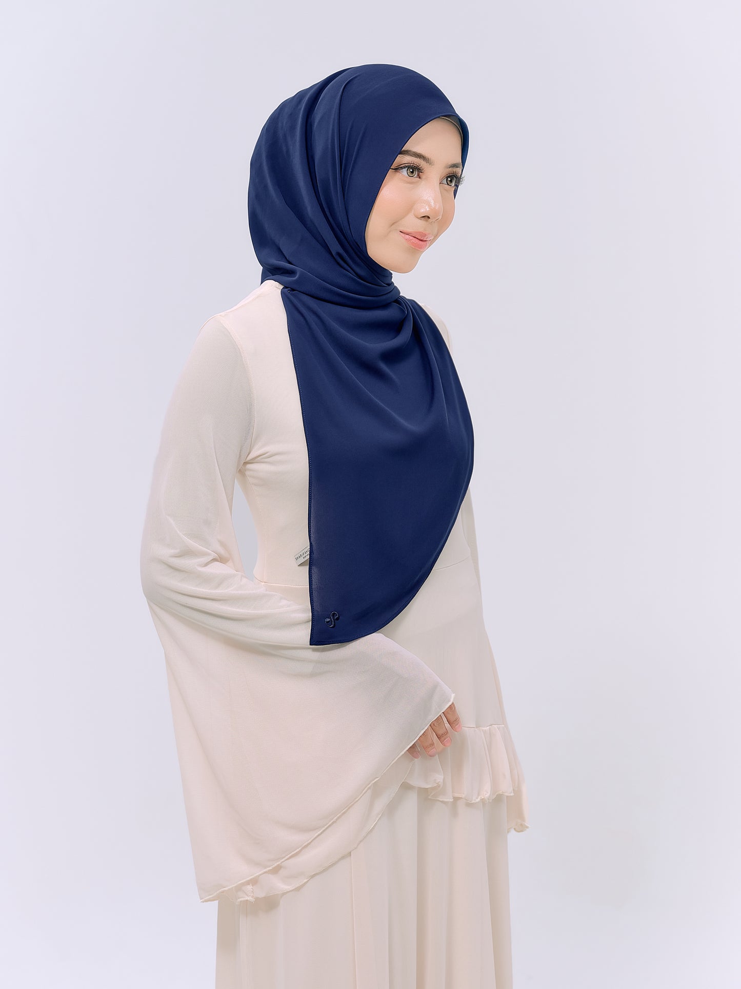 CLAIA NAVY BLUE