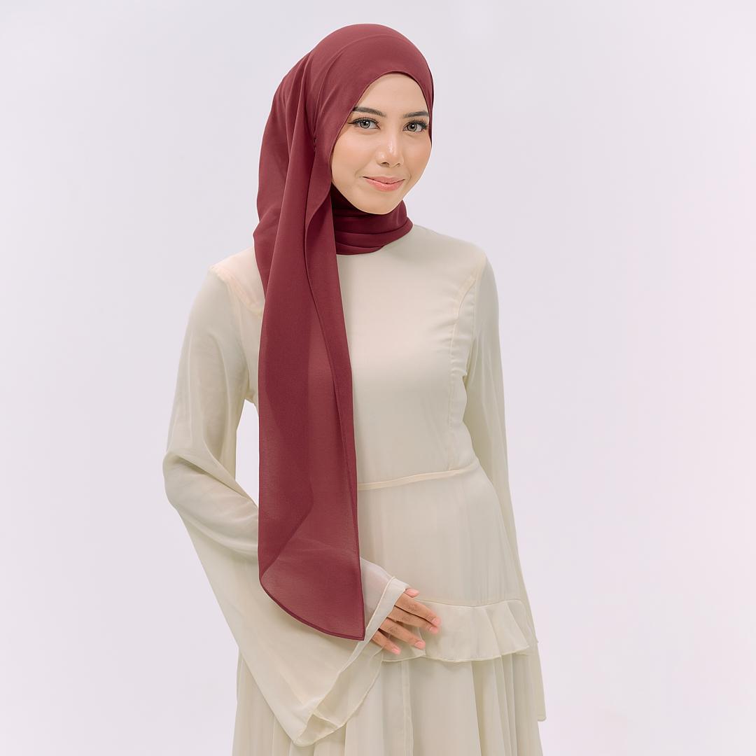 CLARA HOODIE SHAWL