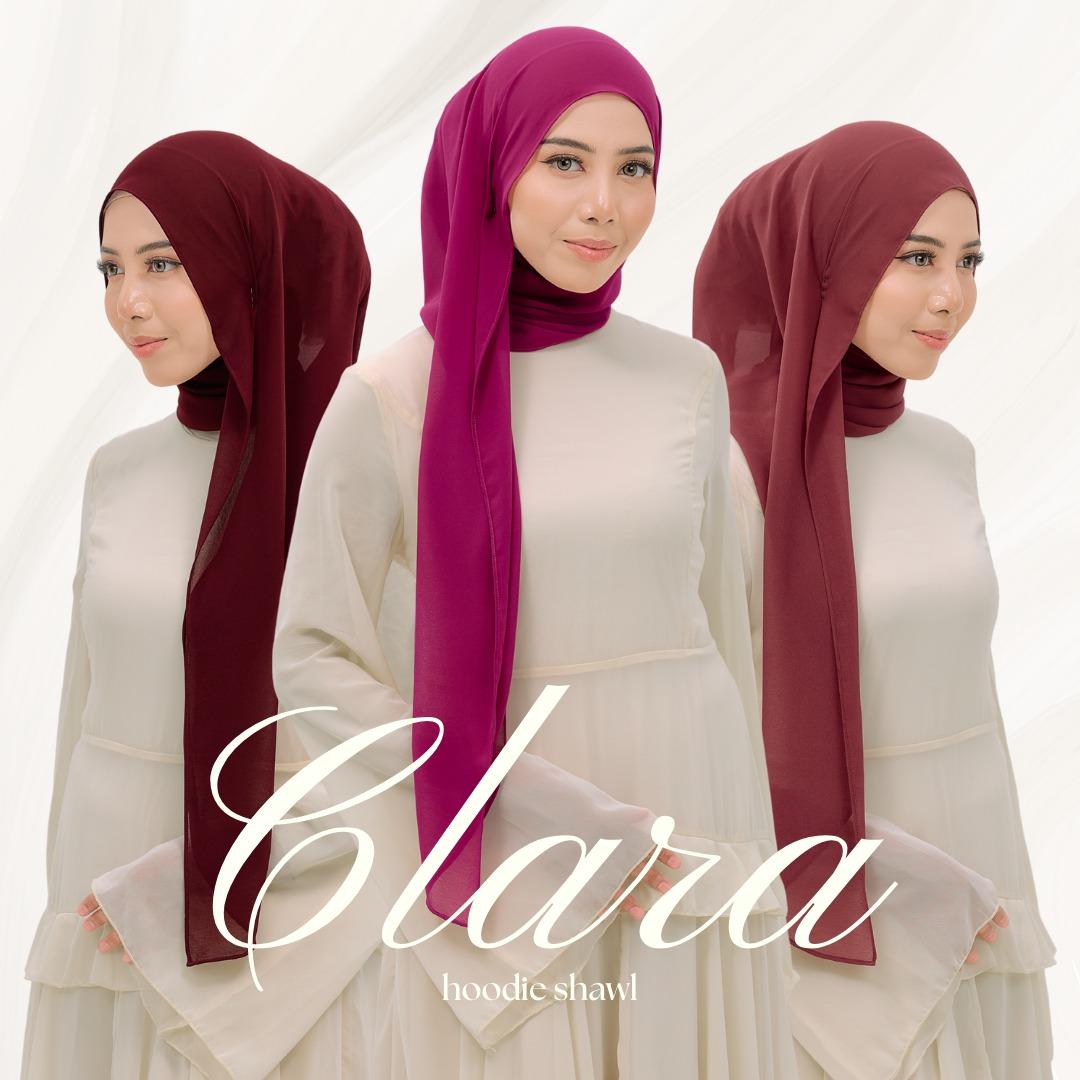CLARA HOODIE SHAWL