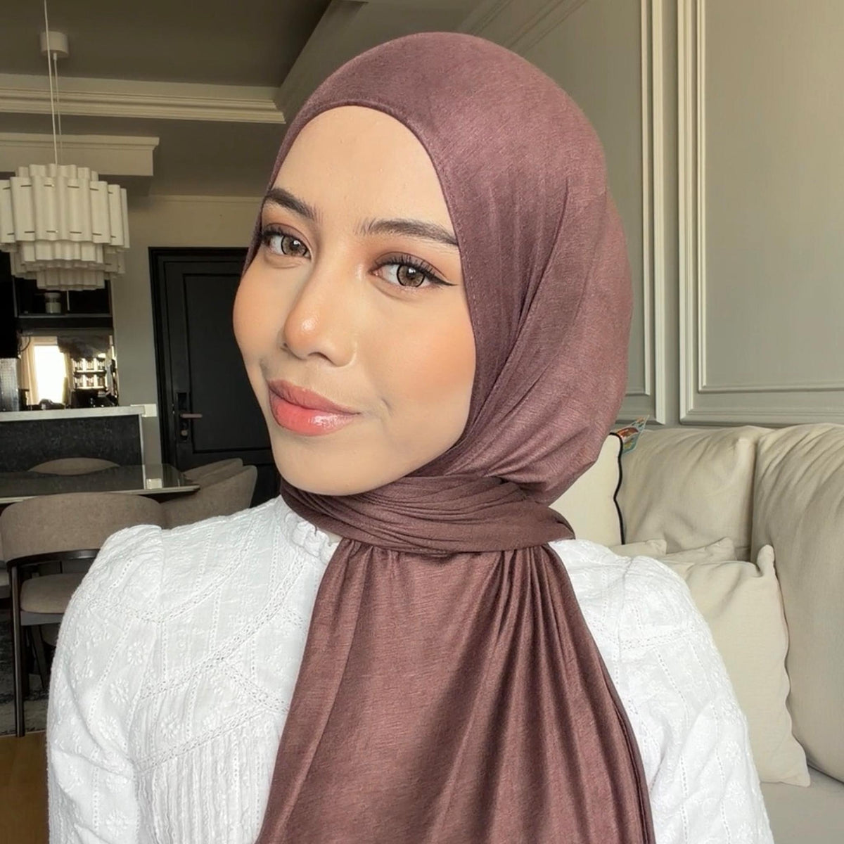 NEYA HOODIE SHAWL