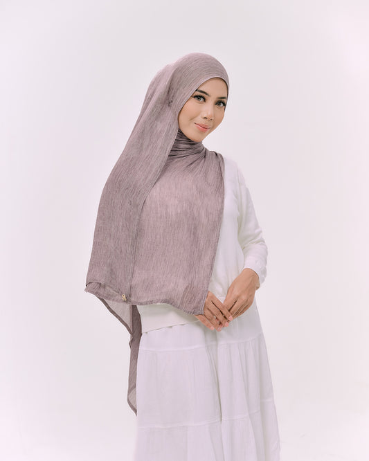 DREAMY IN DUSTY PURPLE