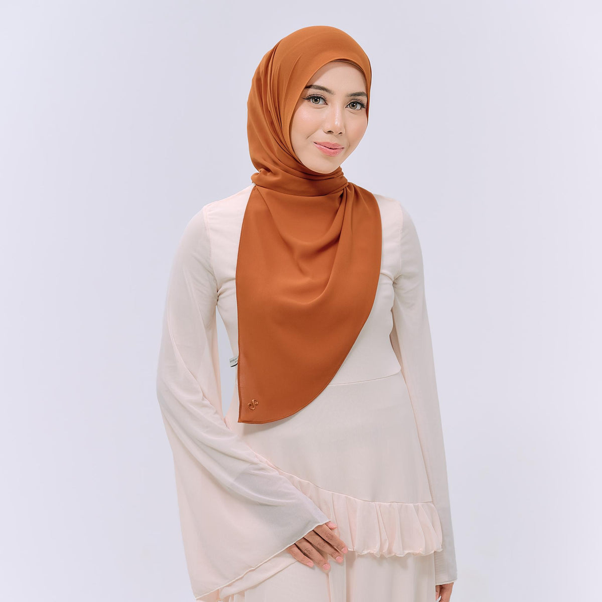 CLAIA HOODIE SHAWL