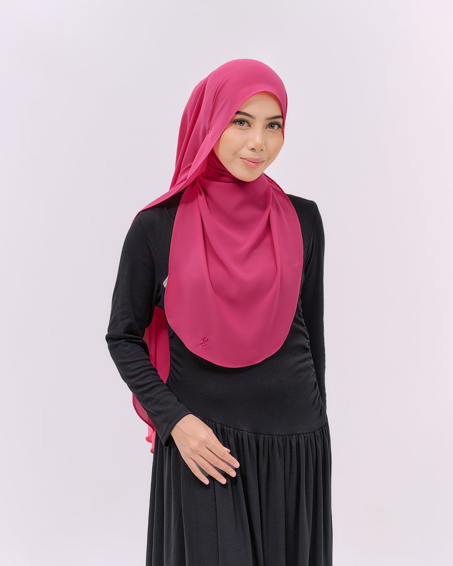 LOVA IN HOTPINK