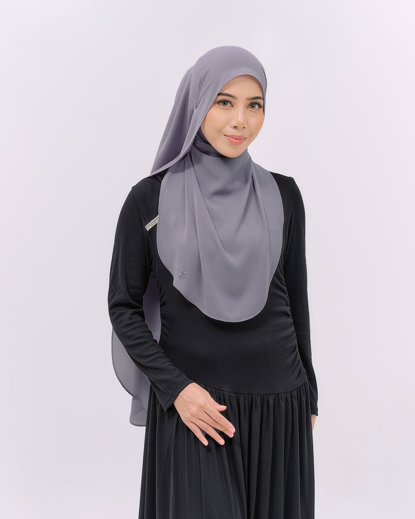 LOVA IN BLUEGREY