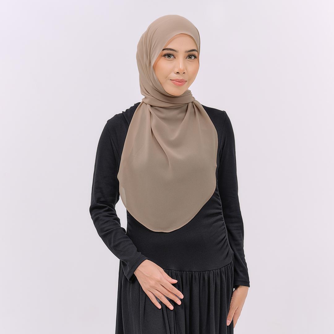 YARA HOODIE SHAWL