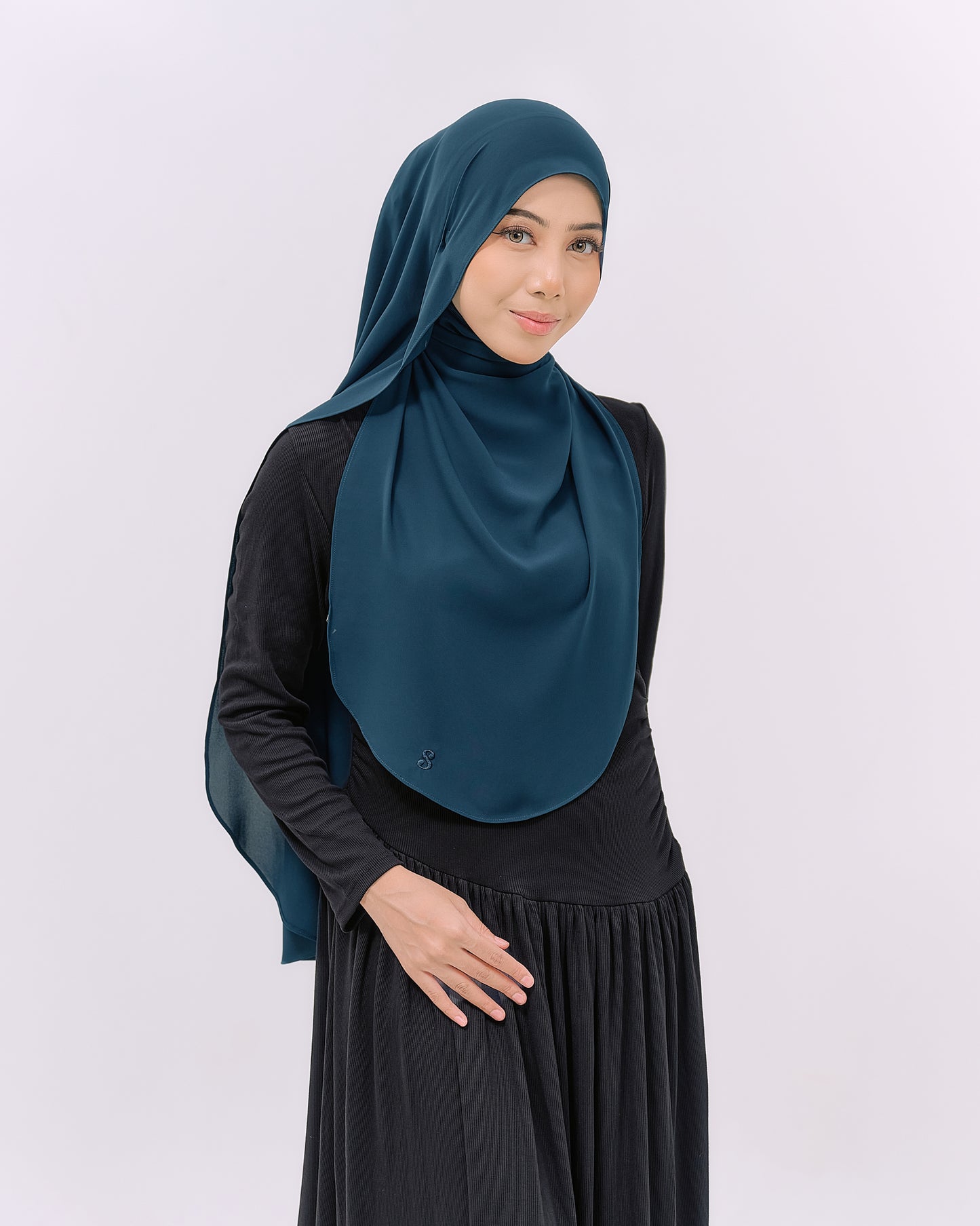 LOVA IN TEAL GREEN