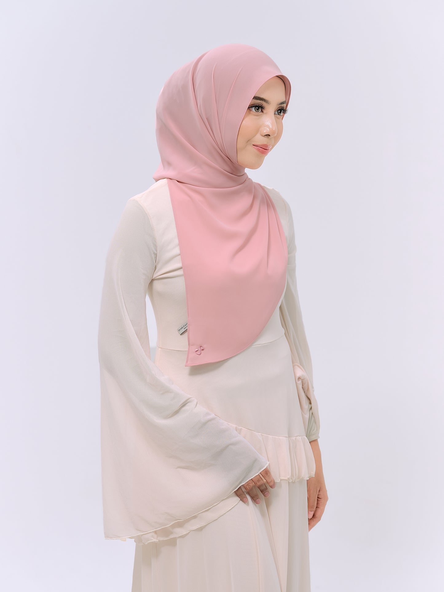 CLAIA IN SOFT PINK