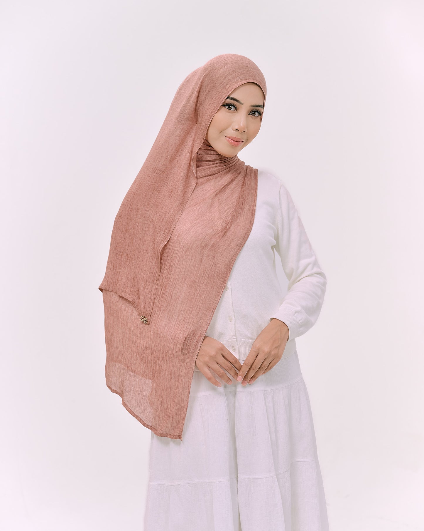DREAMY IN DUSTY PEACH