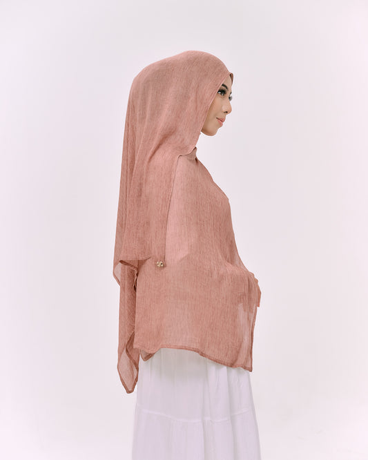 DREAMY IN DUSTY PEACH