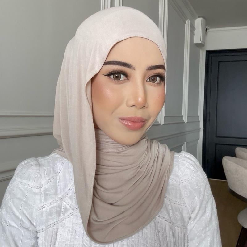 FREYA JERSEY HOODIE SHAWL (2M ENDCURVE)